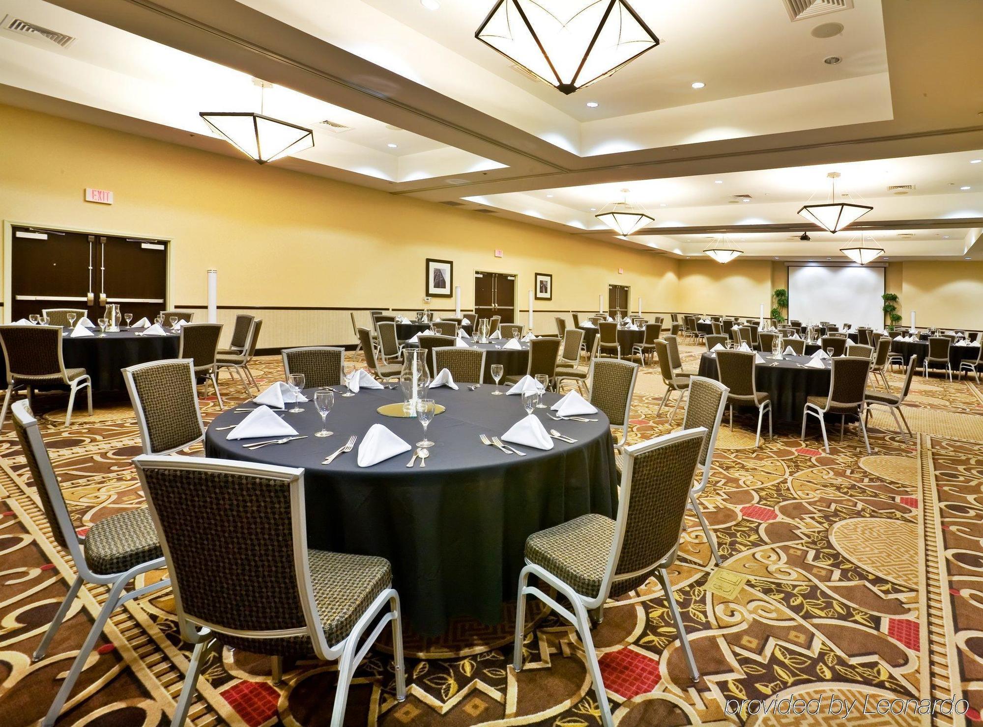 Springhill Suites By Marriott Denton Restaurant foto